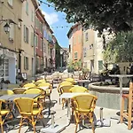 Le Clos Du Murier By Interhome