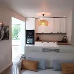 בית נופש Le Clos Du Murier By Interhome