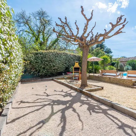 Le Clos Du Murier By Interhome Nyaraló *