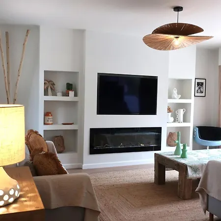 בית נופש Le Clos Du Murier By Interhome קוגולין