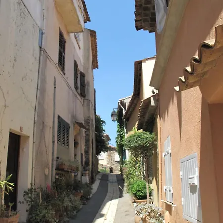 בית נופש Le Clos Du Murier By Interhome קוגולין