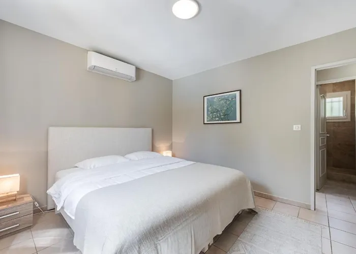 Le Clos Du Murier By Interhome Hébergement de vacances