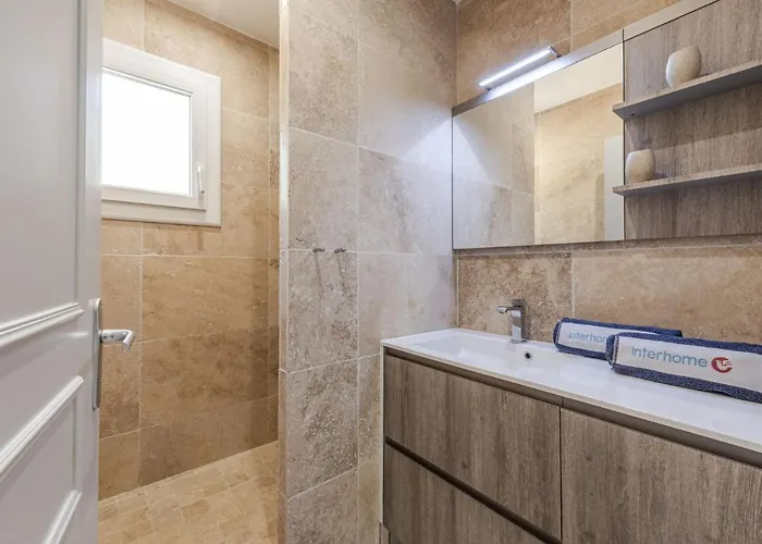 Hébergement de vacances Le Clos Du Murier By Interhome Cogolin